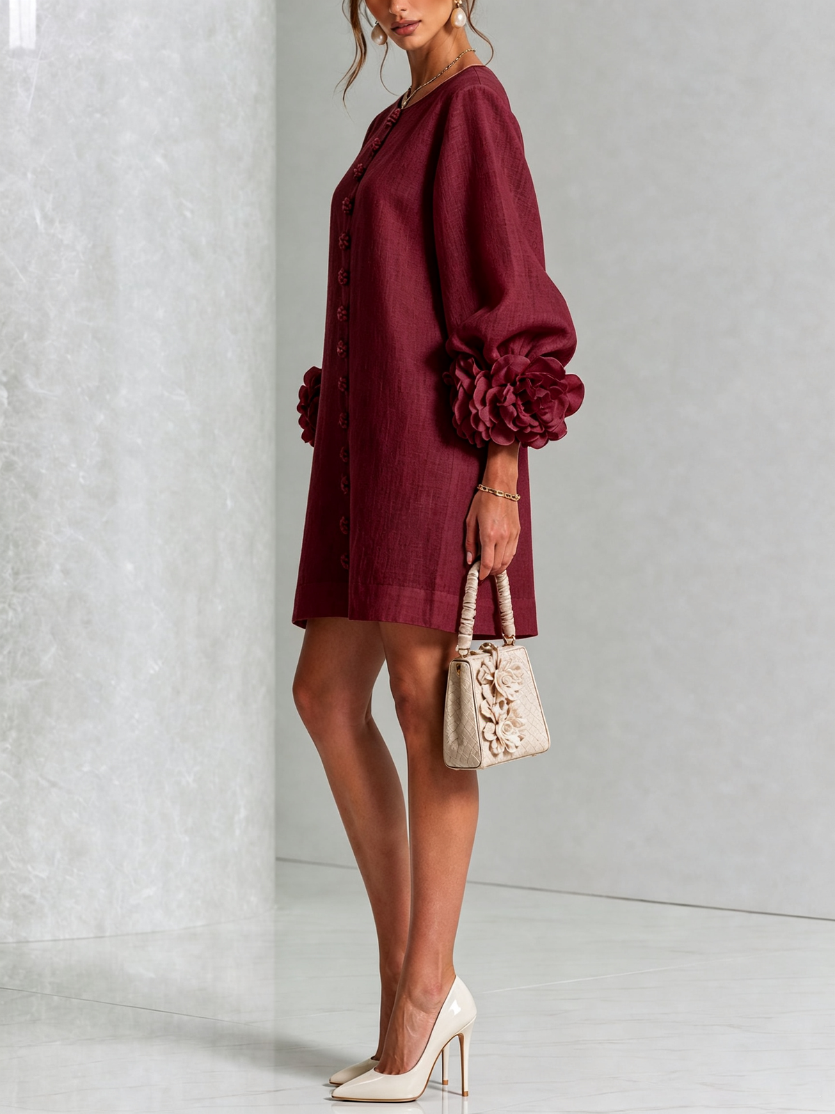 Amara | Robe Mini Élégante à Boutons Floraux