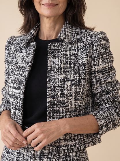 Armelle | Ensemble Veste et Pantalon Large Effet Tweed - Noir, détail du tweed