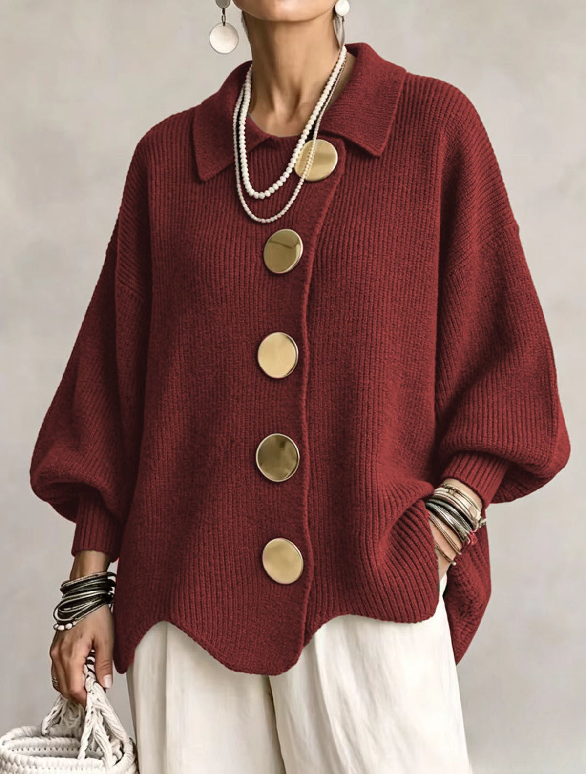 Béatrice | Cardigan Oversize à Gros Boutons Dorés - Rouge