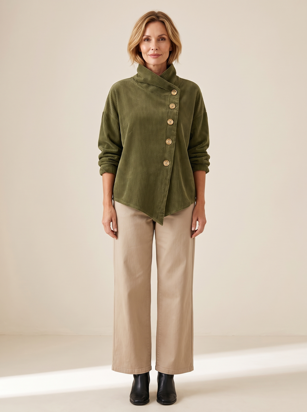 Eugénie | Pull en Velours Côtelé à Col Montant - Vert olive