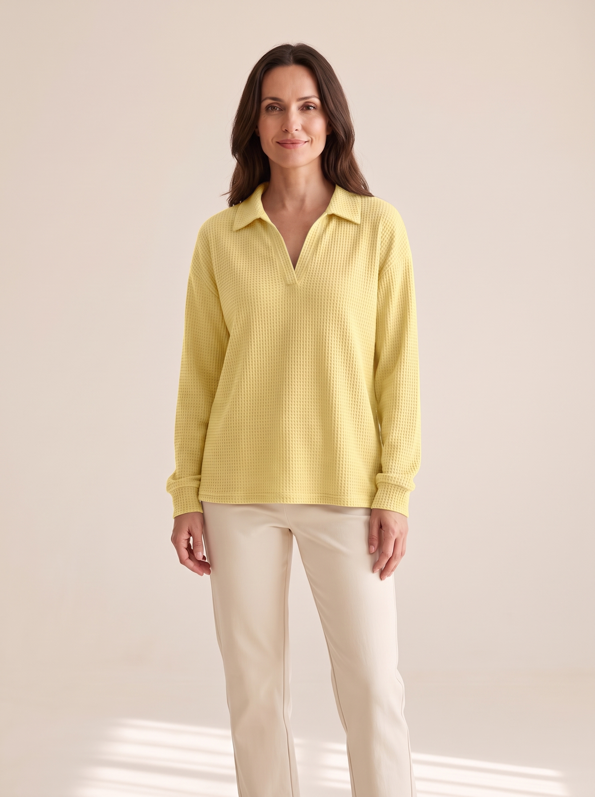 Apolline | Pull en Maille Gaufrée à Col V - Jaune pâle